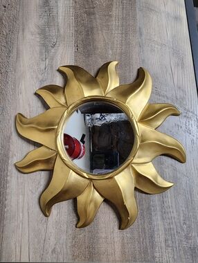 VTG  PIER 1 IMPORTS GOLD CELESTIAL SUN WALL MIRROR MCM Y2K HEAVY